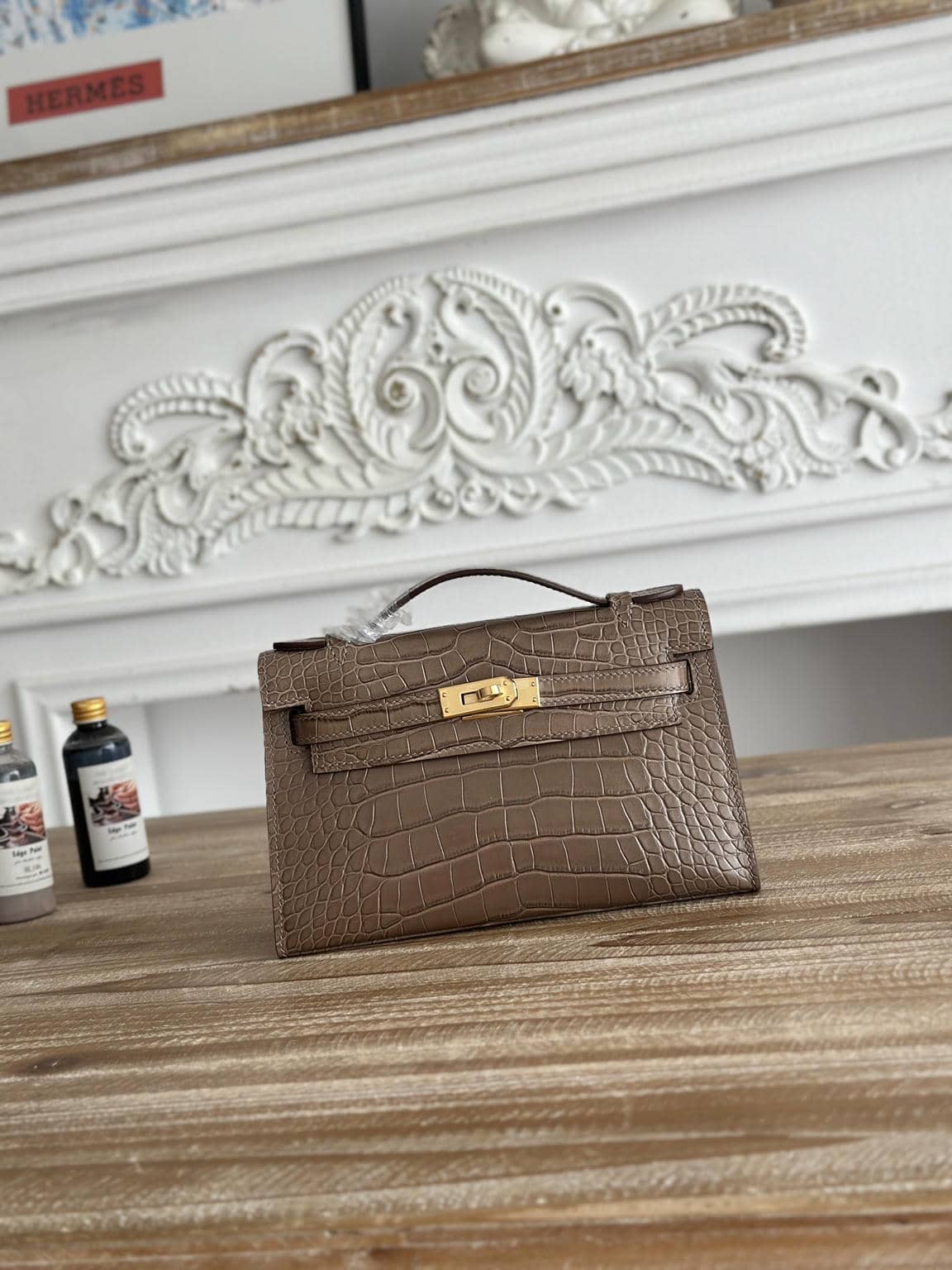 Kelly Crocodile-Embossed Cow Leather-33